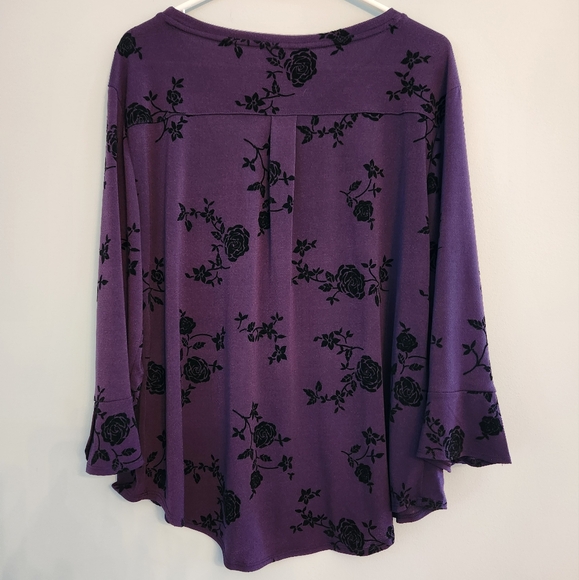 EUC Elle Womens Purple Blouse with Ruffle Sleeves and Velvet look flowers.  XXL - Picture 6 of 6